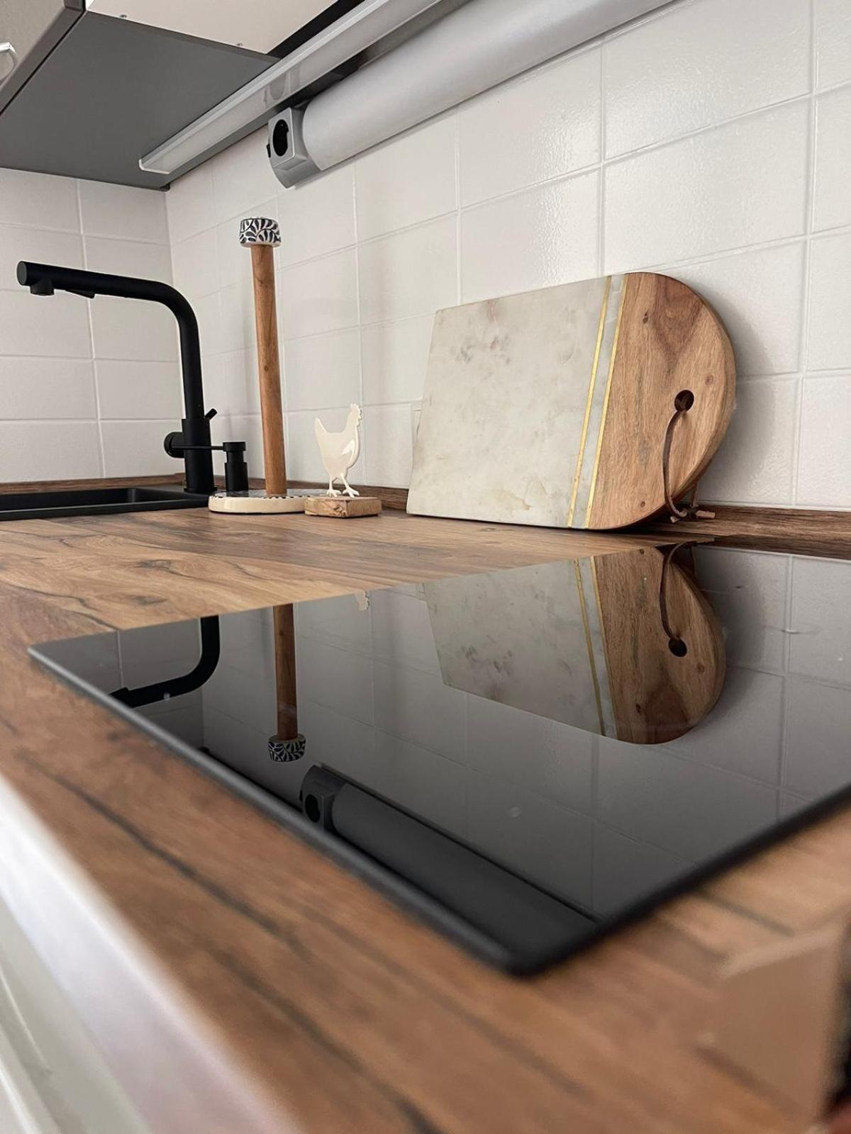 Ferienwohnung Strandoase Inklusive Terrasse Und Parkplatz - Sonnenseite 샬베우츠 외부 사진